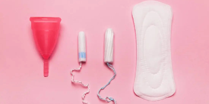 Menstrual Cups vs Pads vs Tampons