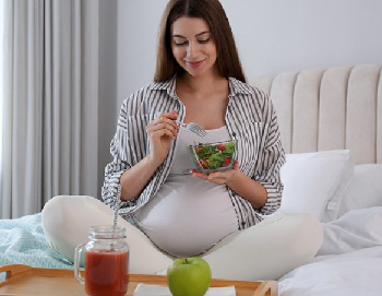 How Sleep and Screen Time Affect Teen Mental Health