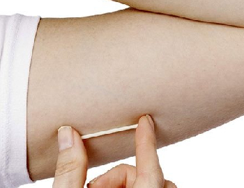 How Sleep and Screen Time Affect Teen Mental Health